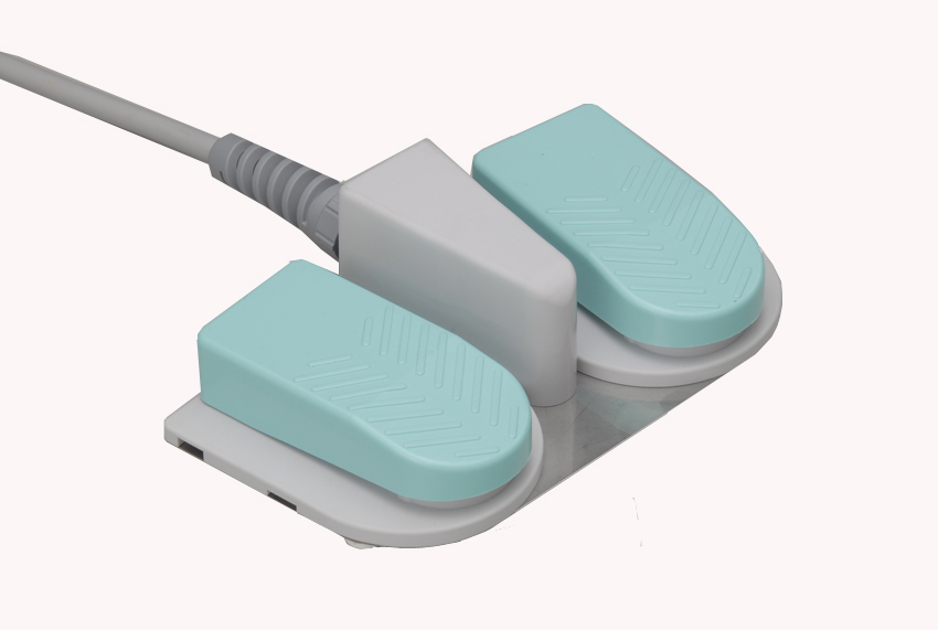 医療機器用小形防水フットスイッチ　「ＳＦＪシリーズ２連」　