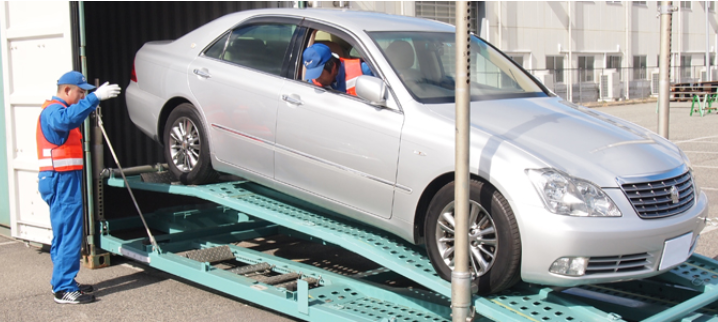 コンテナ１つで自動車４台輸送『マザーラック』