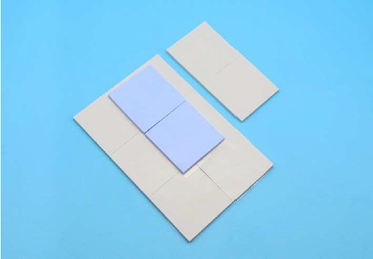 熱伝導性シリコンシート『LC300-PR』