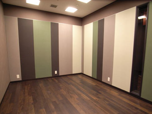 【無料サンプル進呈中】吸音壁装材『アコスターパネル』