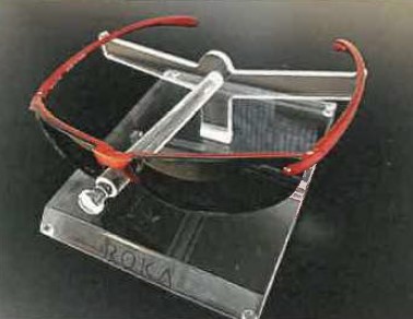 プラスチックディスプレイ　加工サービス