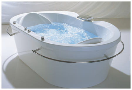 FRP製品ラインナップ　浴槽・プール用品・遊具・自動車・タンク