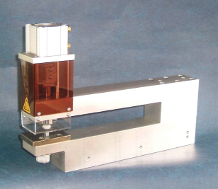 フィルム加工用エアーパンチャー