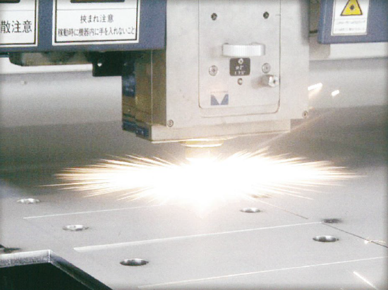 ステンレス切断加工のご案内