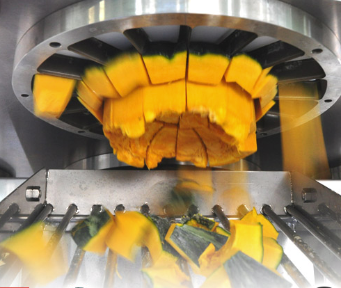 『カボチャ乱切り加工ライン』のご紹介