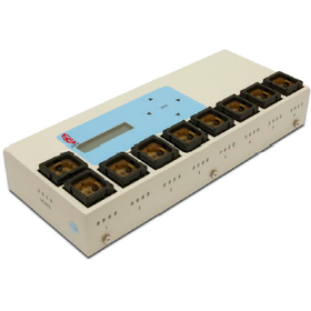 研究開発エンジニア用ー1to8 eMMC Duplicator。