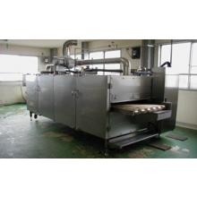 装置　過熱水蒸気オーブン焼成機