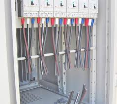 ソーラー発電所 ケーブル断線検知器