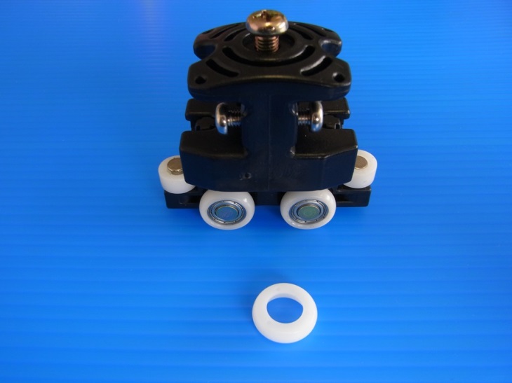 製品事例　住宅用関連パーツ（POM）