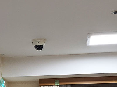 AI顔認証離設事故防止システム