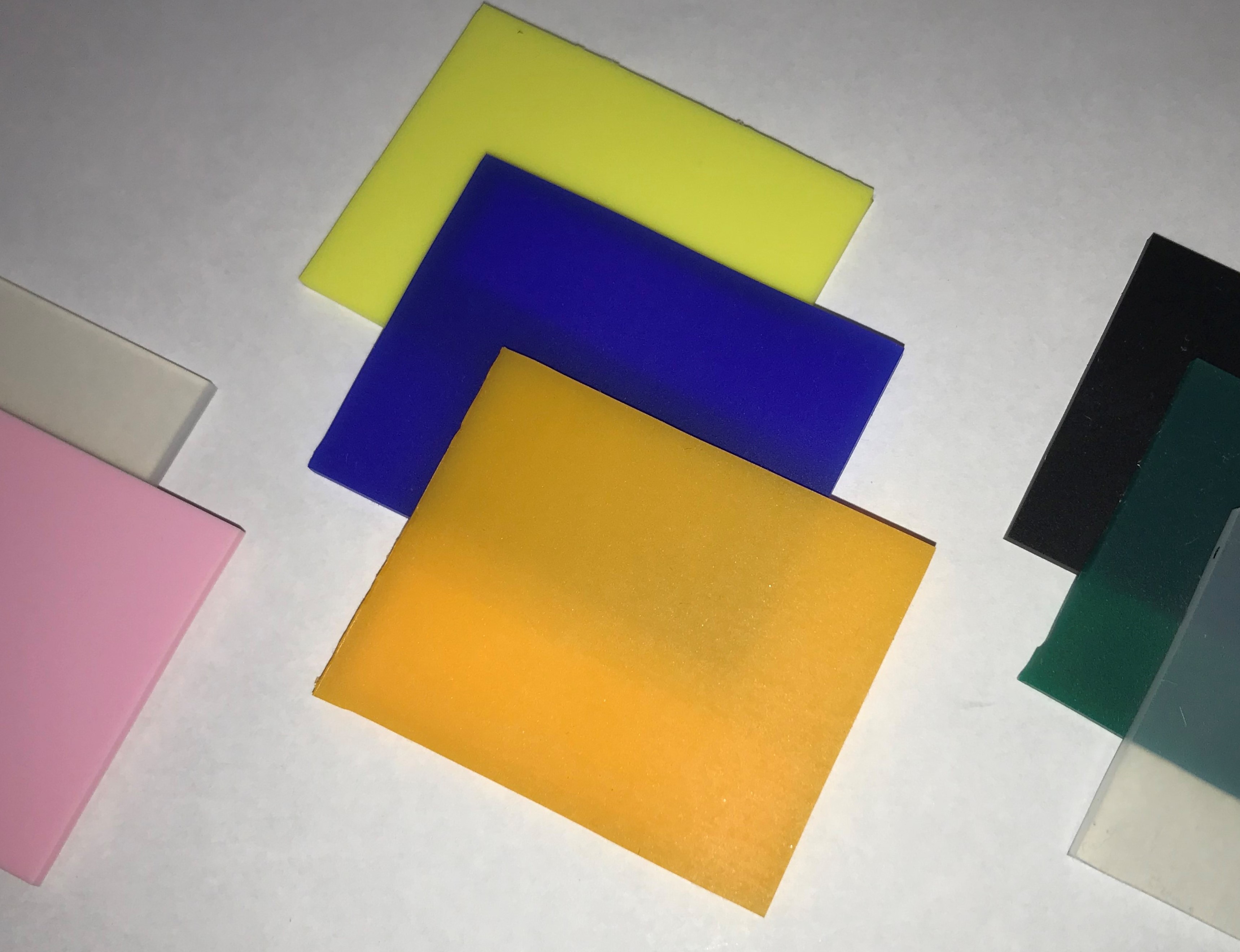 【半導体向け】シリコーンゴムシートによる絶縁ソリューション