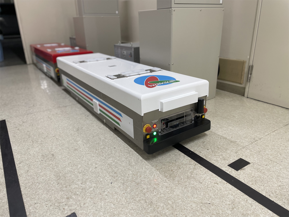 【導入事例】全天候型AGVシステム　沖縄県病院施設（無人搬送車）