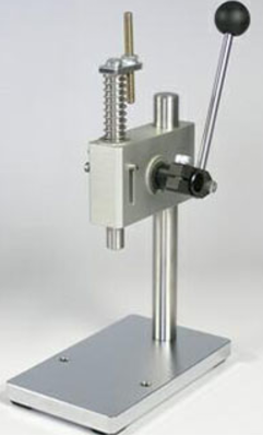 超軽量ハンドプレス『HPR-40』 八剣技研 | イプロスものづくり