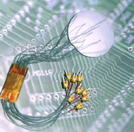 半導体製造装置用 面内温度分布測定ツール『T/C ウエハー』