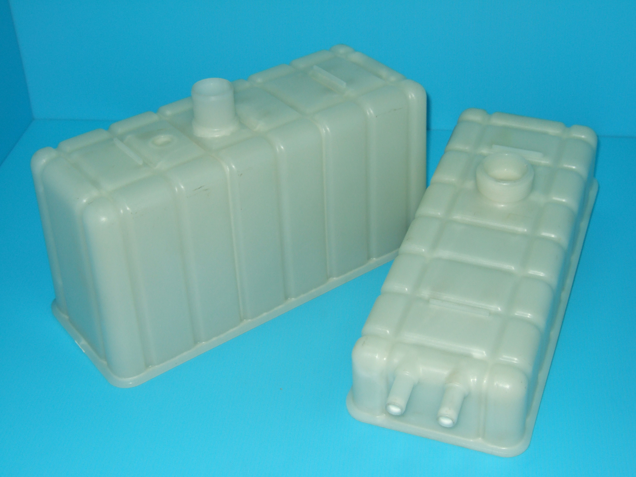 【台湾金型専門メーカ】医療用プラスチック部品生産