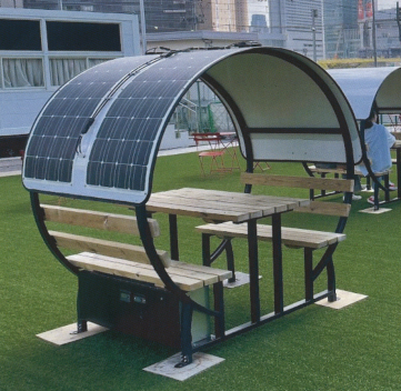 屋根まで一体型のベンチテーブル『テーブルハウス』