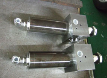 油圧・空圧シリンダー　製作サービス