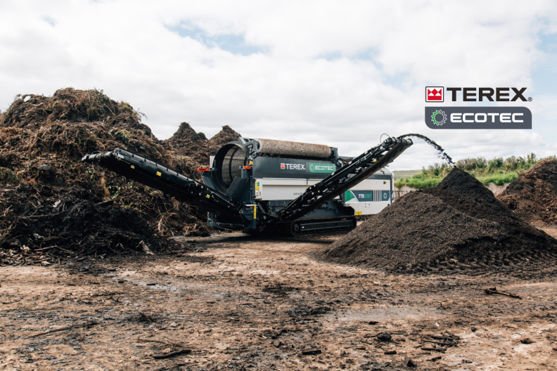 自走式トロンメルスクリーン『TTS 518T』