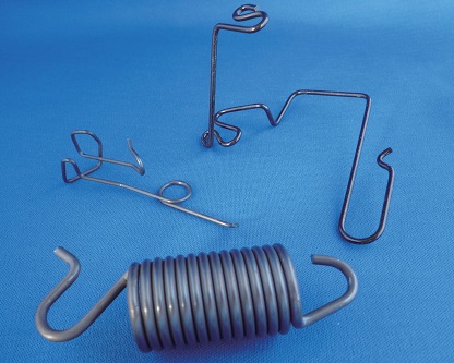 ばね材を使用した線加工品の三次元空間成形技術