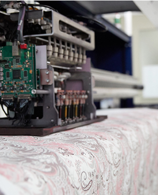 一貫体制による、高品質・高精度なプリント【昇華転写】