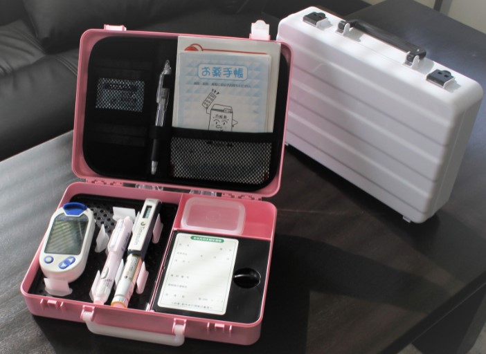 『インスリン収納ケース』
