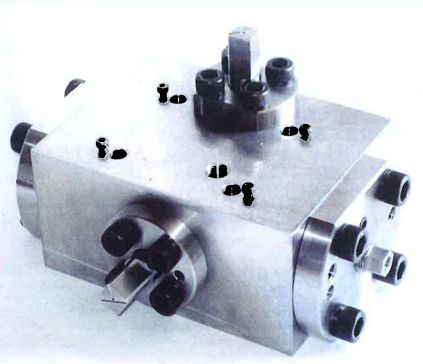 連続・逆洗式スクリーンチェンジャー『FDC60』