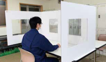 飛沫防止パネル ダンボール製