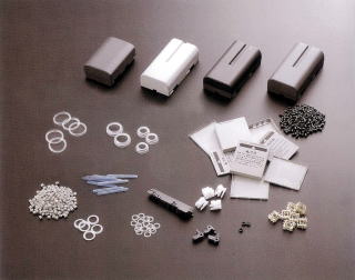 射出成型・プレス加工・金型設計はお任せください！