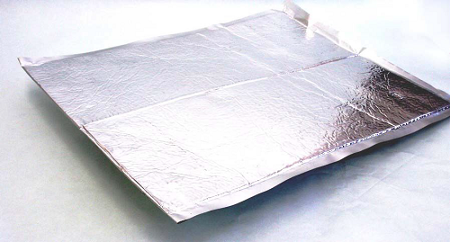 高性能断熱材「真空断熱材」