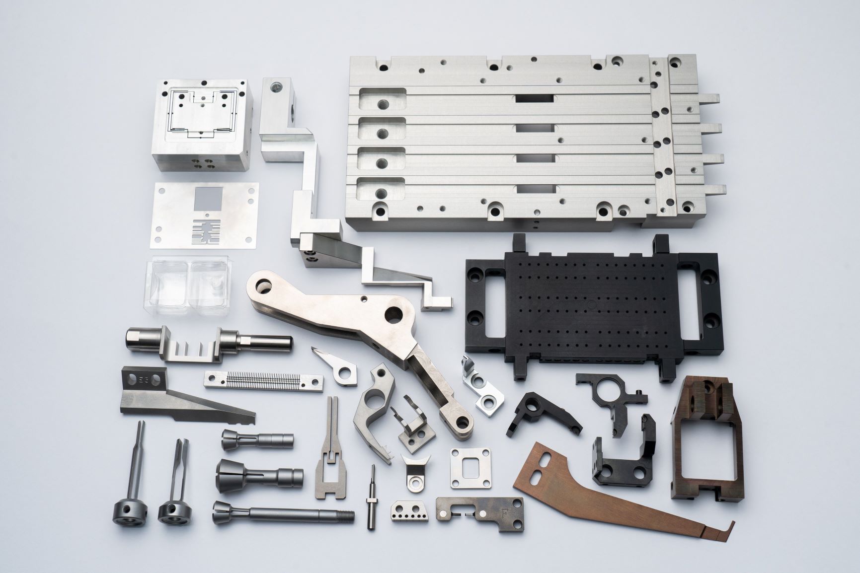 精密切削加工・産業用機械などの設計組立サービス