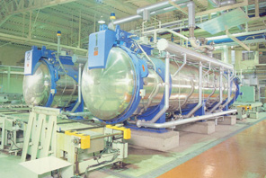 全自動レトルト殺菌装置