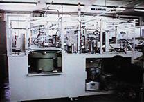 組立機械　指示計ベース組立機