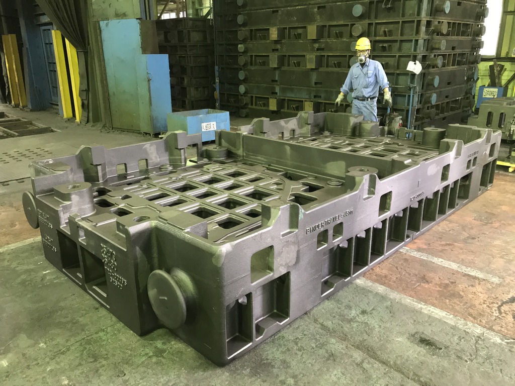 自動車用プレス金型　上型　