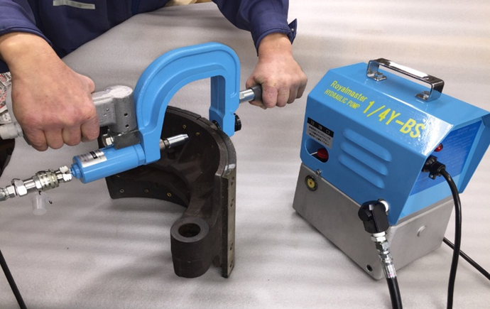 ブレーキライニングチェンジャー　BSリベットル