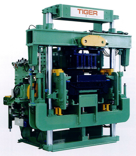 高速ブロックマシン「高速成形機S型」