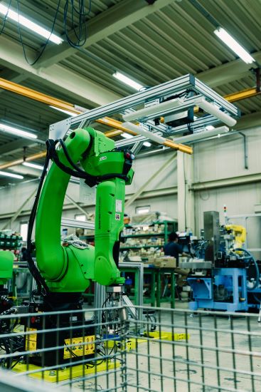 【変化をアシストする】自動機の設計・製作サービス