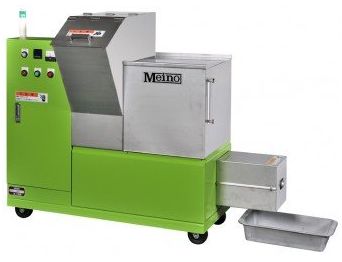 ★無料デモ実施中★　包装材の減容装置『エコロボ パックエース』