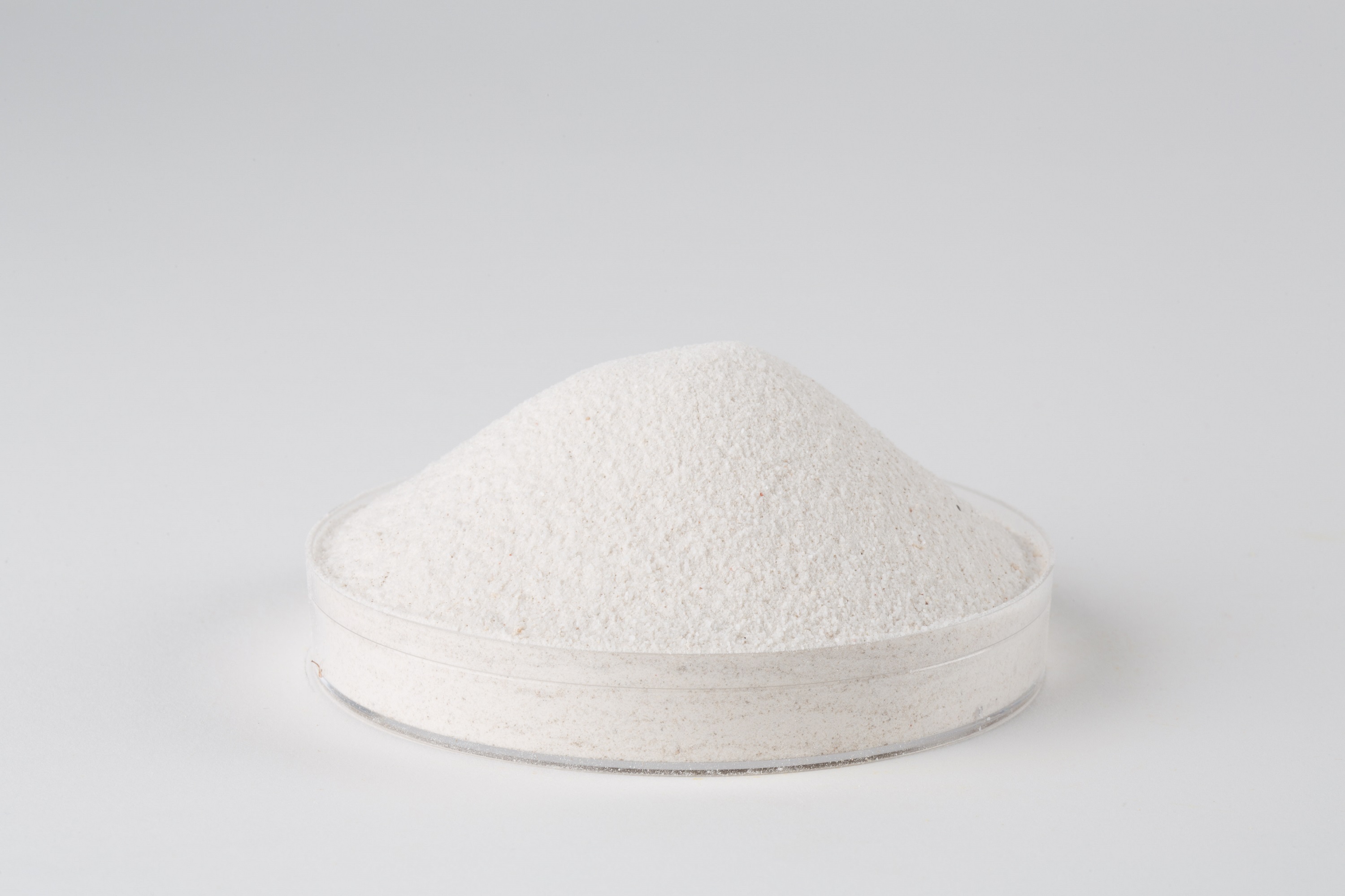 枯草菌混合飼料　「クロスタット」