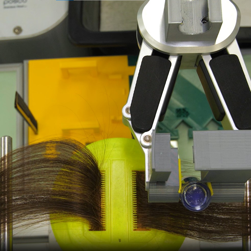 【ケーススタディ】ロレアルが毛髪研究センターを自動化