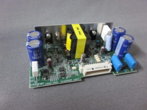 高効率な電源開発をお手伝い！穂高電子の電源ソリューション