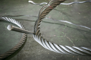 ワイヤロープ　加工サービス