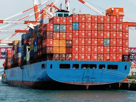 世界中の船舶の運航を支える『軸受』