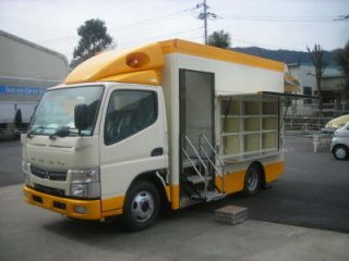 移動図書館車【製作事例】