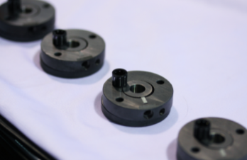 金属製品　鋳造・加工サービス