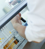 『健康食品・化粧品のOEMサービス』のご案内