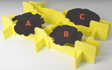 【梱包事例】ブレーキ部品(キャリパー)  固定材