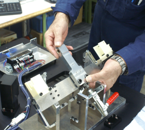 冶工具・検査工具・省力化機器　設計・製作サービス