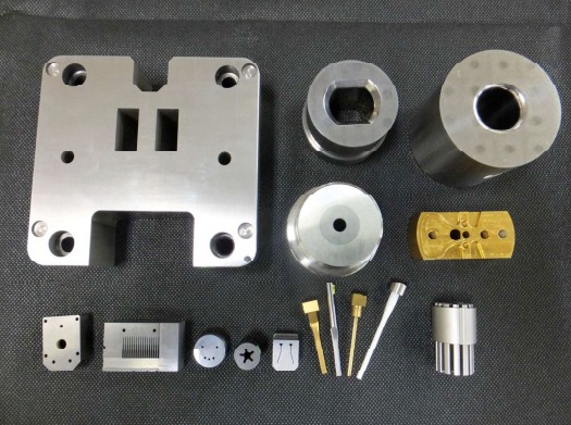 深絞りプレス加工