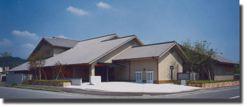 公益財団法人タカヤ文化財団　華鴒大塚美術館　のご紹介