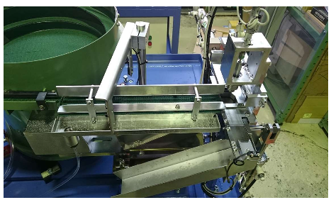 パーツフィーダー切出し装置